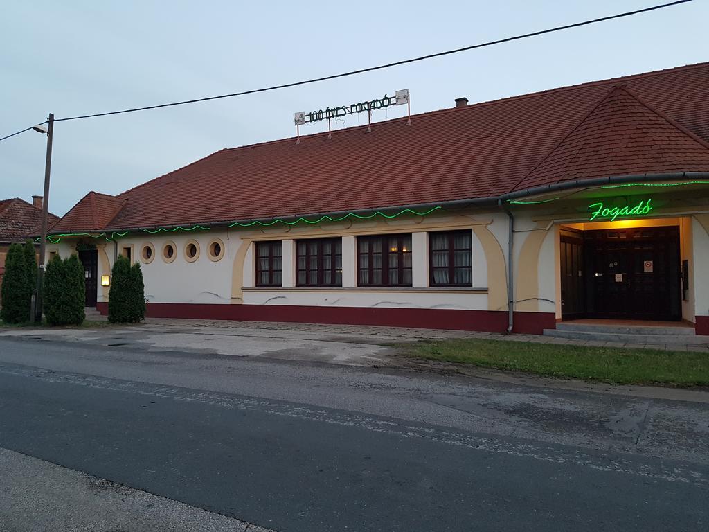 100 Éves Fogadó Szatymaz Exterior foto